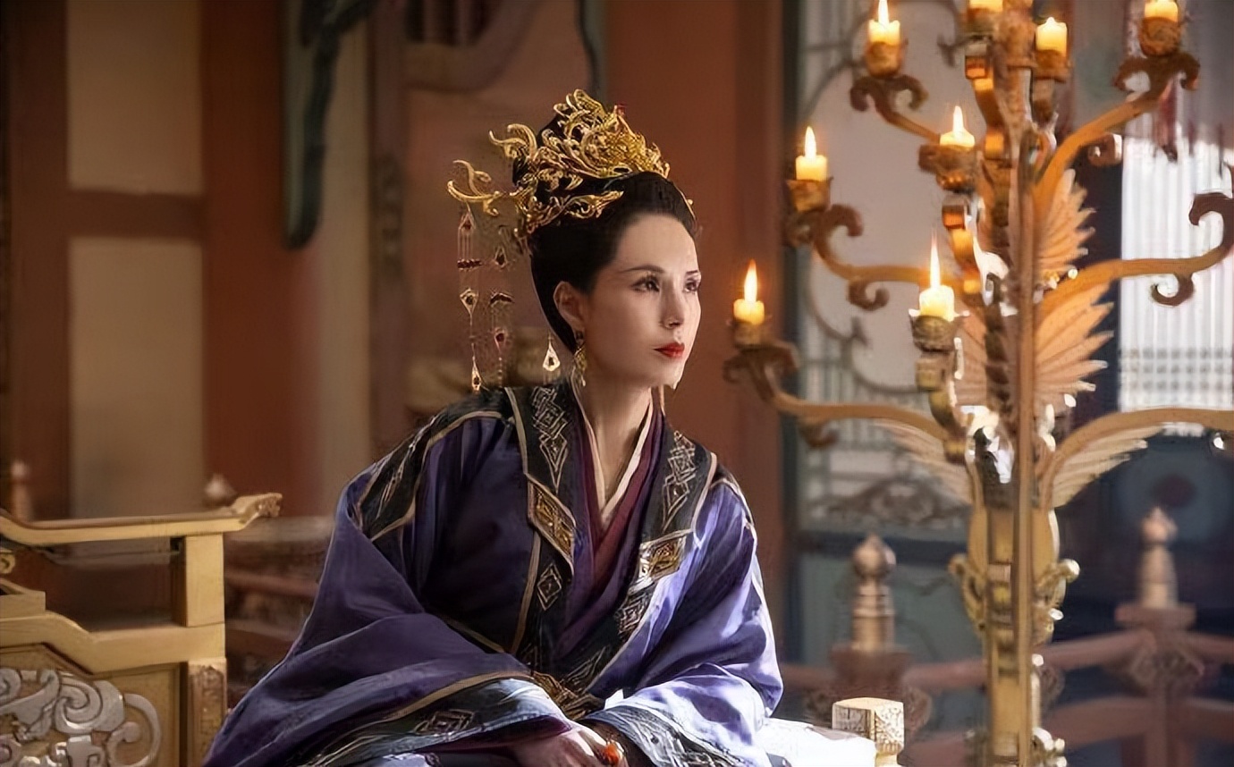 Single actress: 55-year-old Li Ruotong is too delicate, 56-year-old ...