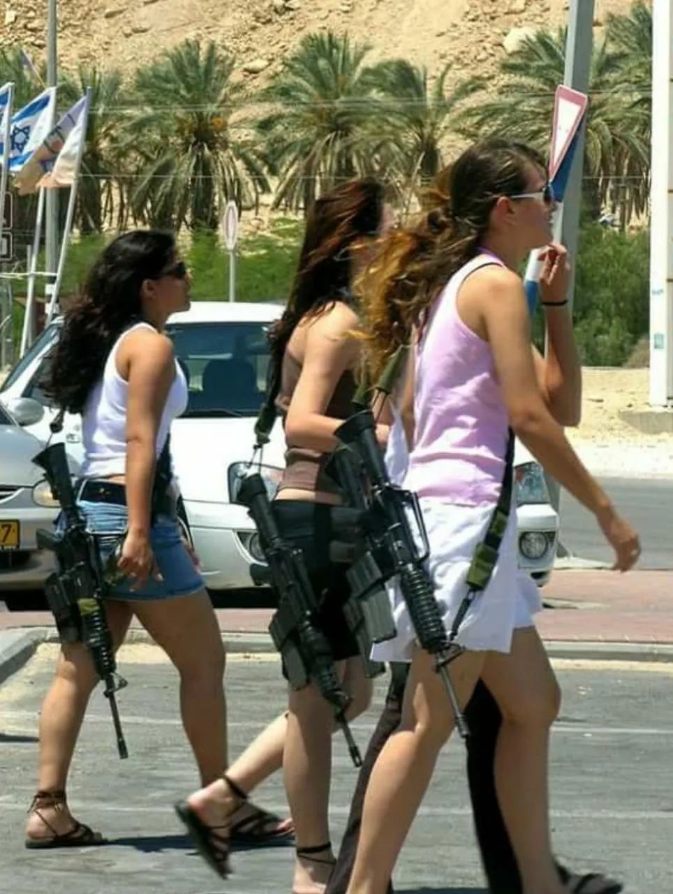 Don T Shoot I Surrender Israeli Sexy Bikini Celebrities Change Into Military Uniforms To Be