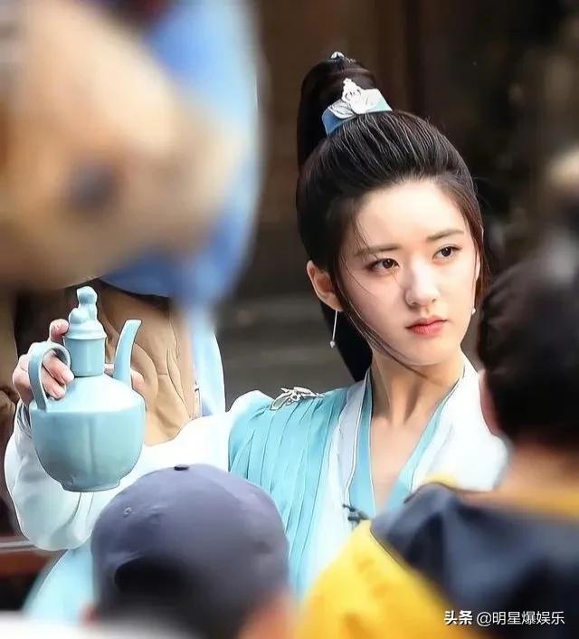 The female protagonists Zhao Lusi, Ju Jingyi, Song Qian, Li Gengxi, and ...