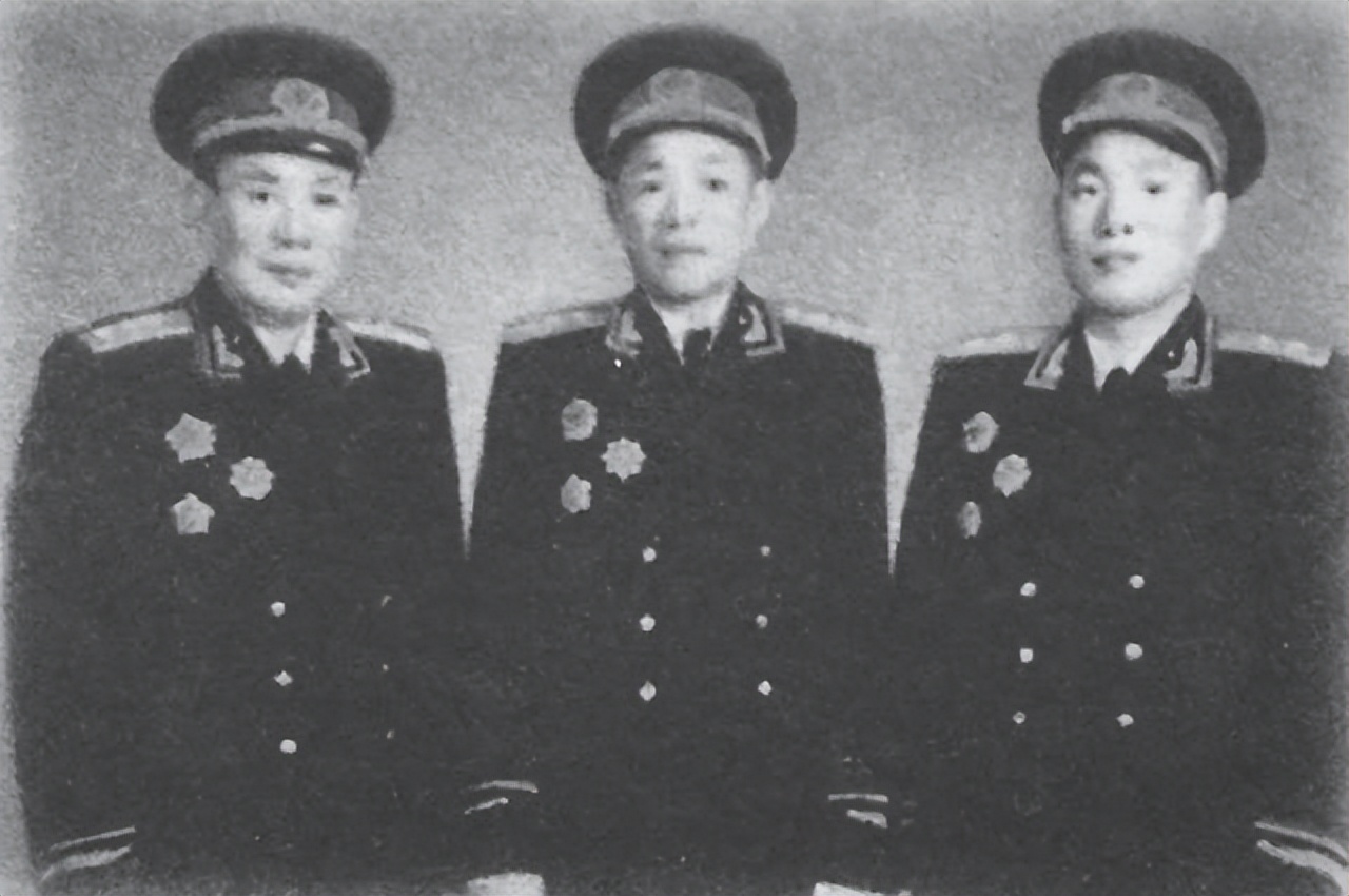 The 19-year-old soldier publicly criticized Xu Haidong for having ...