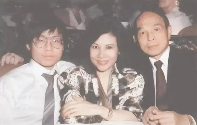 Huo Yingdong never took a photo with the second-bedroom and third ...