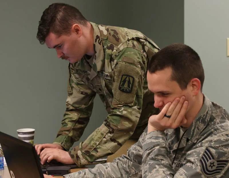 Army allows files for Army365 emails to be downloaded on personal ...