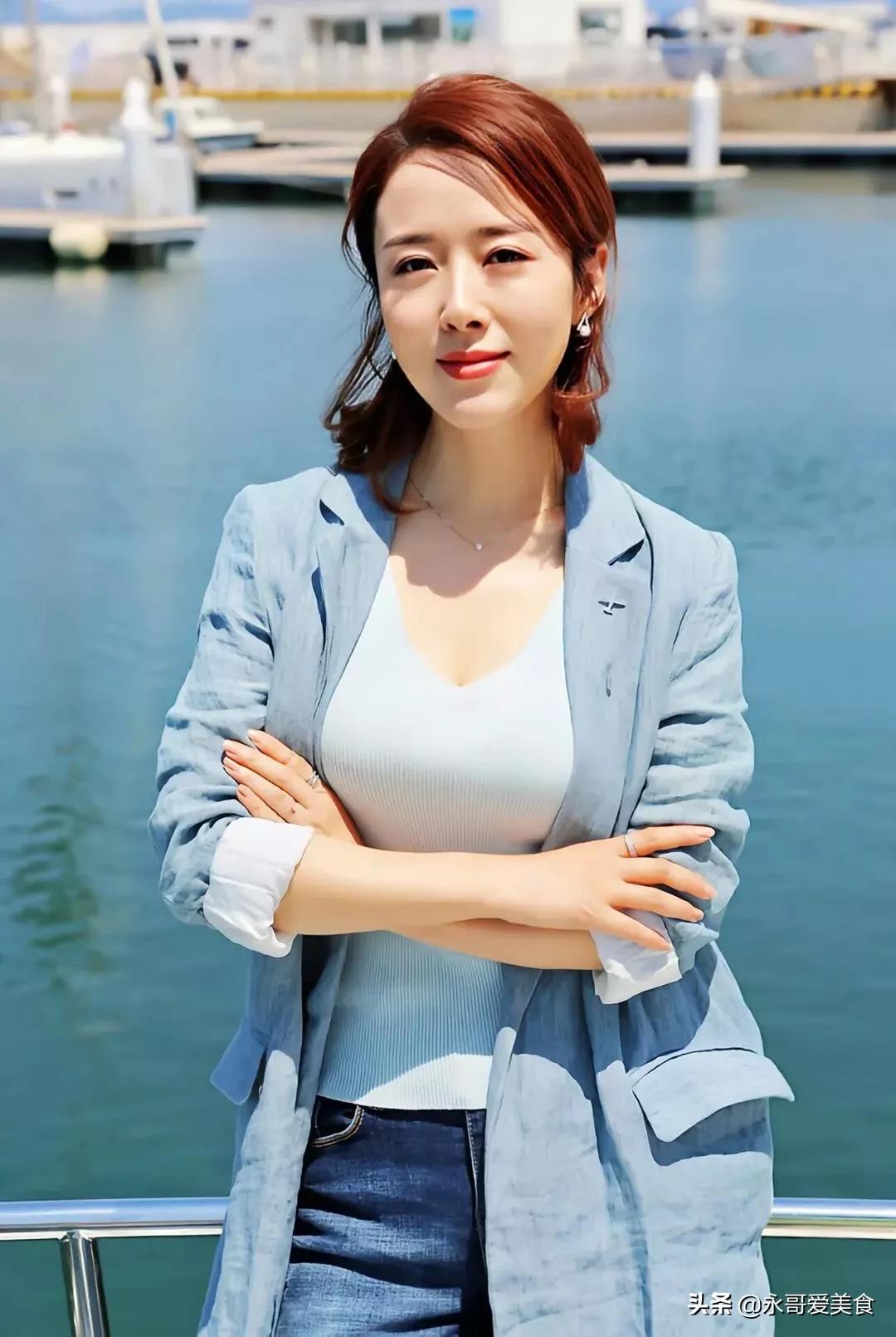 Yan Danchen, actress of Beijing Film Beauty, fresh and beautiful, super cle...