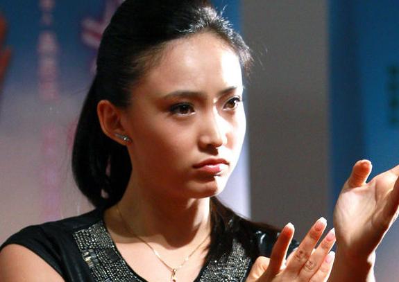 In 2013, actress Bai Jing was stabbed 3 times by her wealthy husband ...