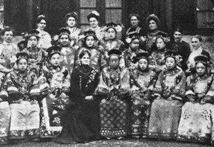 Wake up to what kind of nympho the real princess of the Qing Dynasty ...