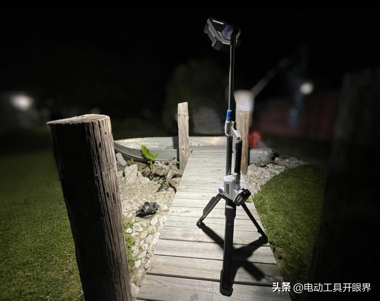 Hart (HART) listed 20V vertical work lights - iMedia