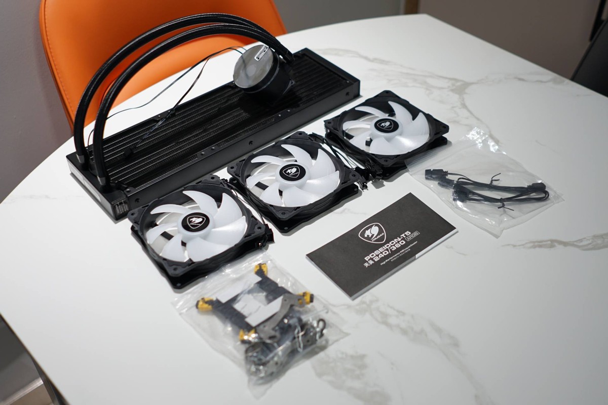 The appearance is great, the heat dissipation is easy to handle AMD R5 ...