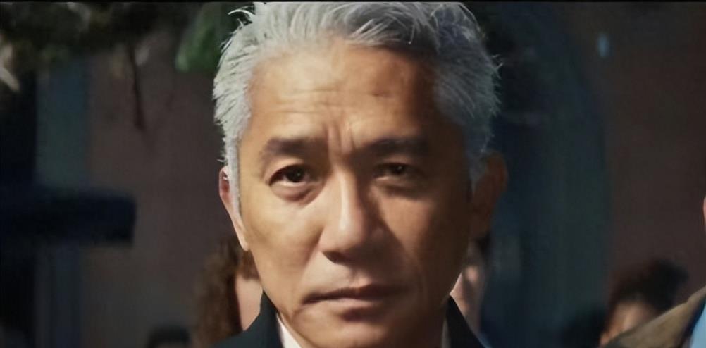 As powerful as Bruce Lee, he easily solved the kidnapping of Carina Lau ...