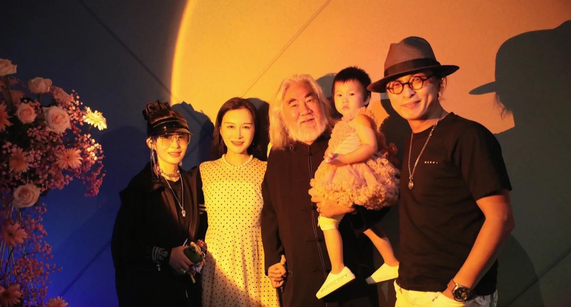 Zhang Jizhong's wife Du Xinglin celebrated her daughter's birthday, the ...