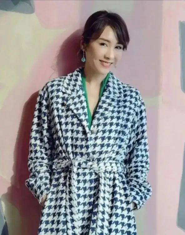 Did not expect that Gigi Lai also relies on beauty?The photos without