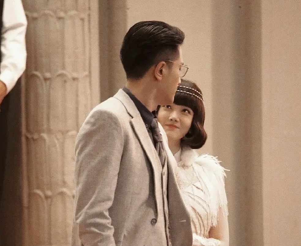 Official announcement?After Peng Guanying and Chen Xiaojun's relationship was picked up, the two