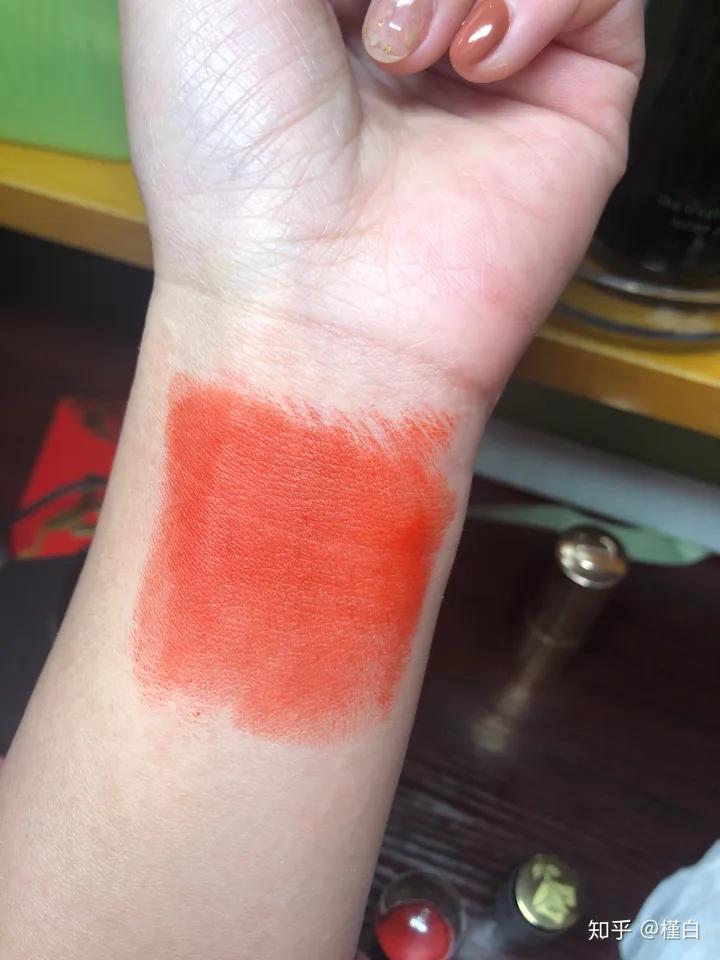 These lipstick numbers are really beautiful! It looks advanced, white