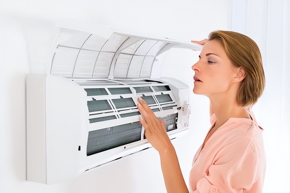 When sleeping at night, what is the best temperature for the air