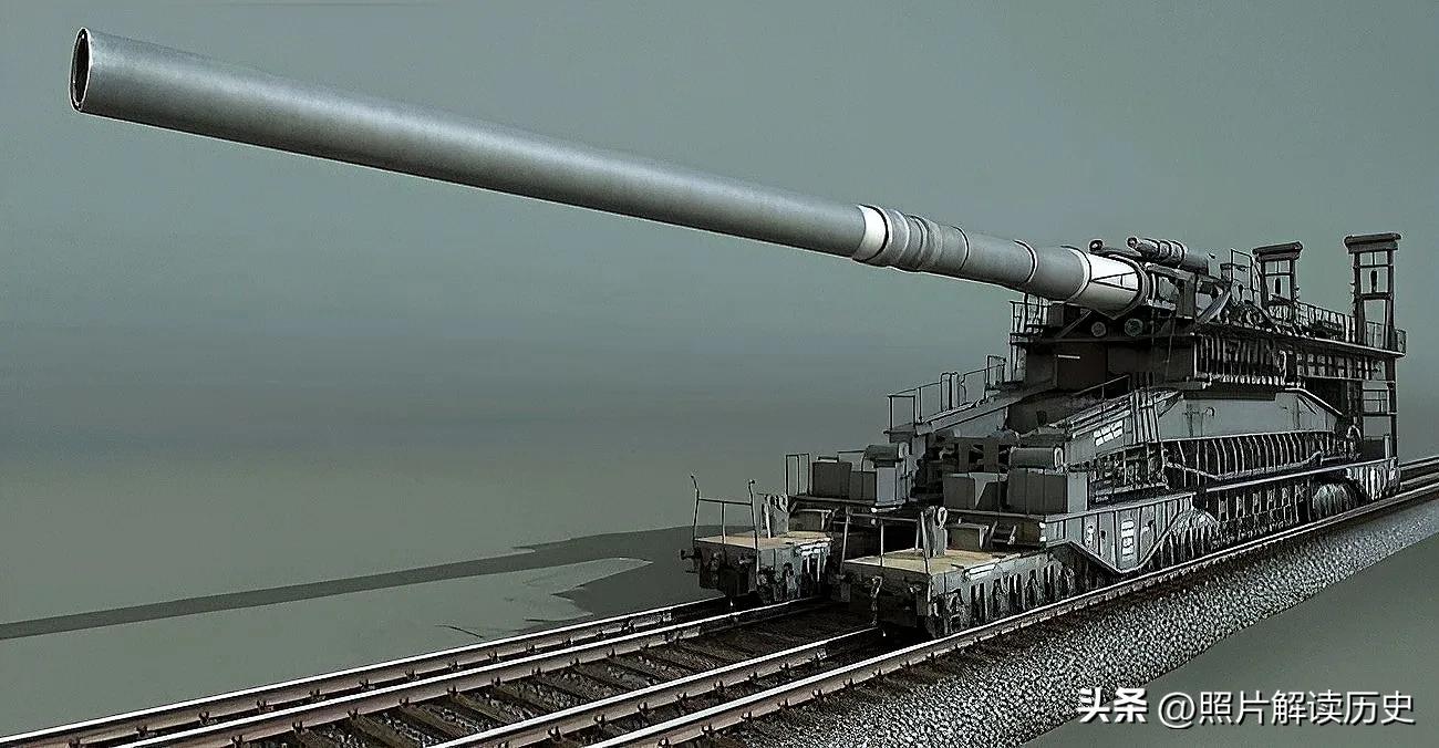 How powerful is the Gustav Cannon?With just 6 shells, the fortress of ...