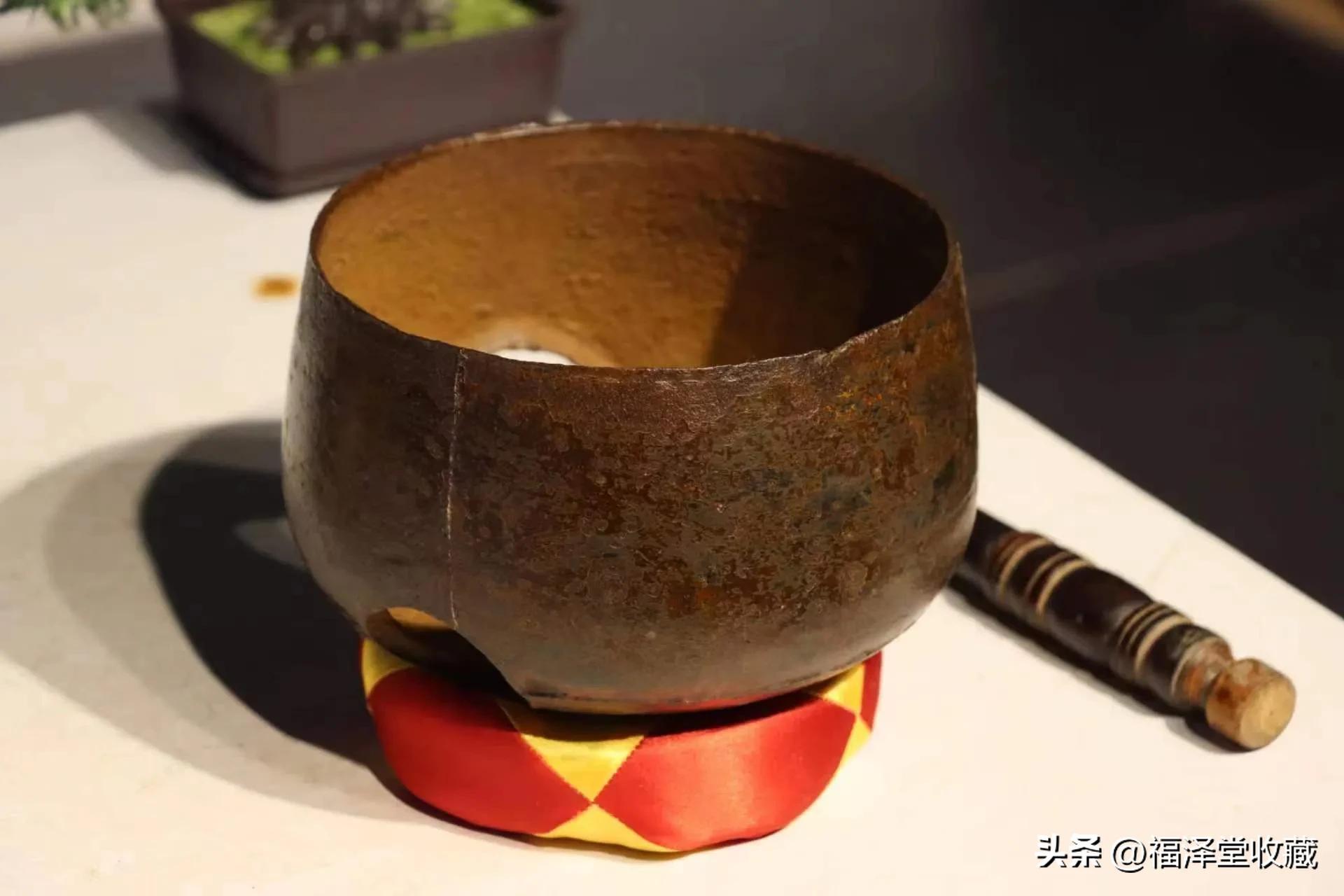 [Temple utensil flow gold and iron chime] iMedia