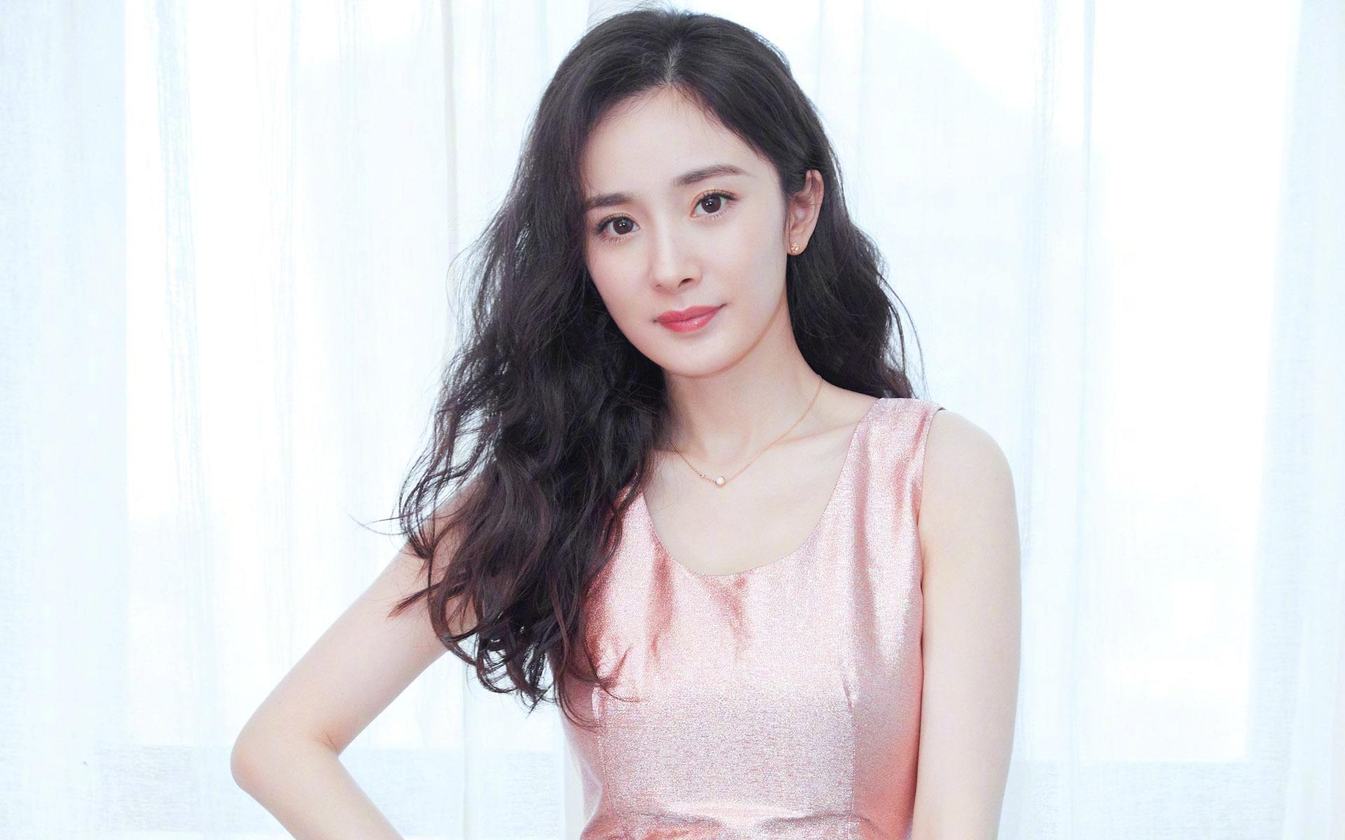 Small gossip: Zhou Bichang, Yang Mi, Ning Zheng Xiuyan, Hu Ge, Zhang ...