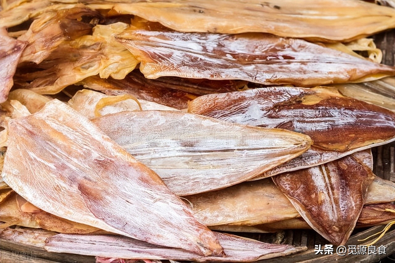 Soak dried squid, just soak in water is not enough, add 2 things, soak