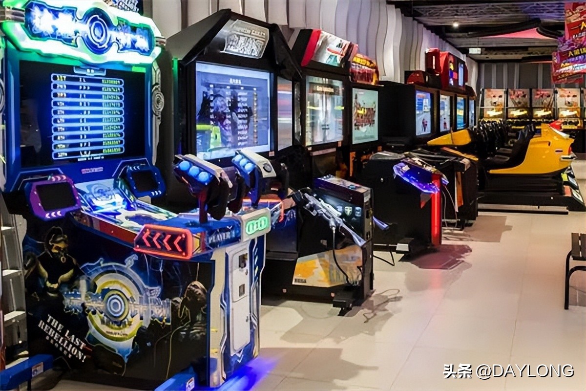 What kind of game equipment should I buy to open a video game hall