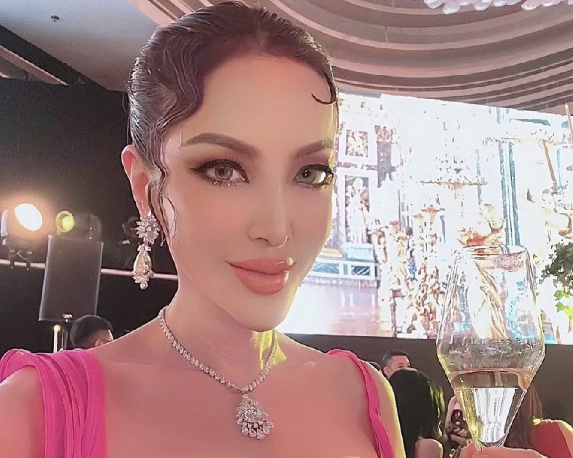 Gwengwiz Onlyfans Leak: Is This The End Of Her Career? - ni8u7w5