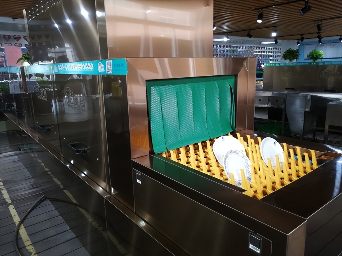 How to maintain a commercial dishwasher in a canteen? iNEWS