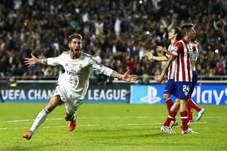 The 5 best defenders in football history (Ramos, Carlos...Maldini who