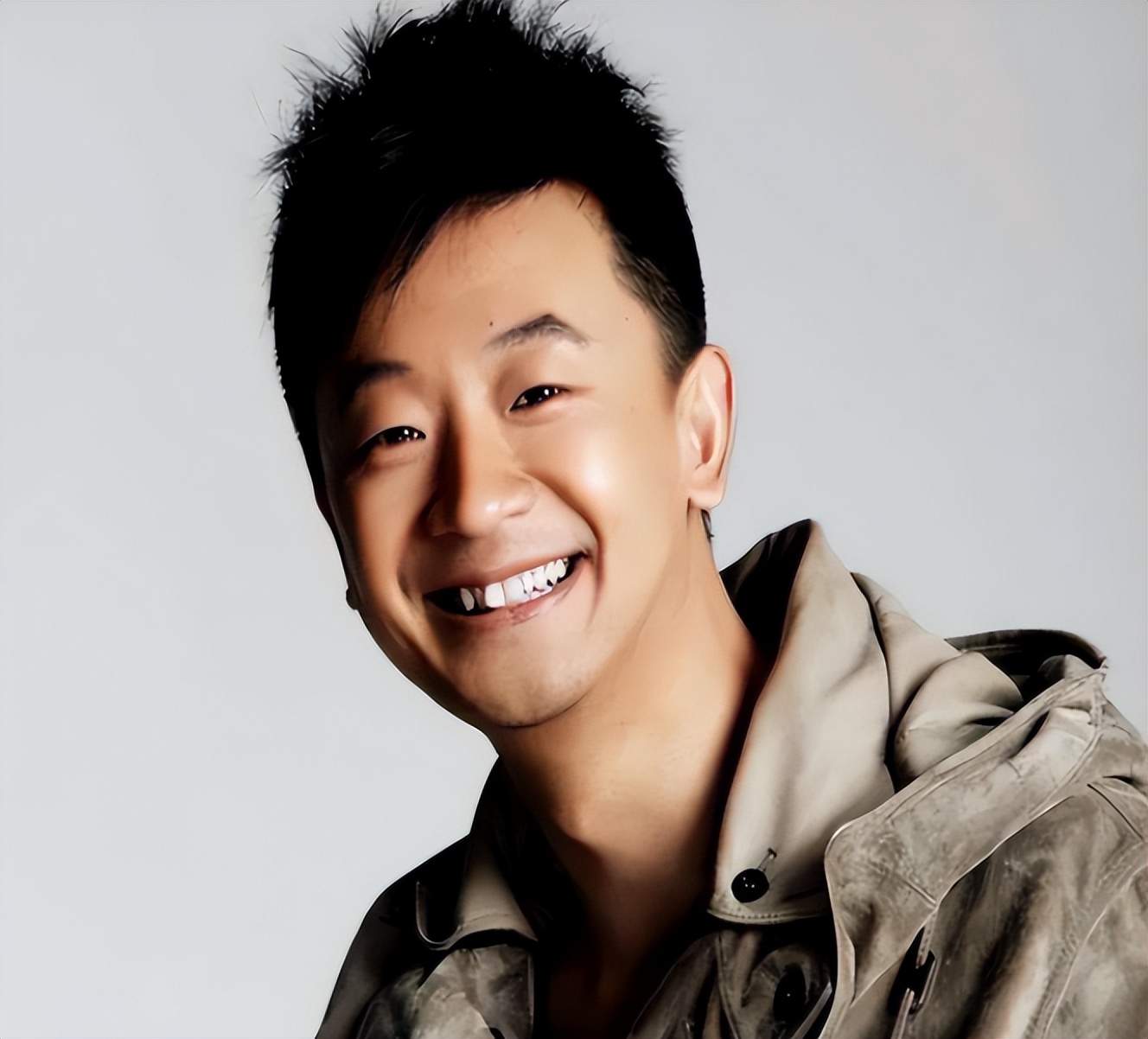 38-year-old Huang Haibo was ruined because of his "overnight stay ...
