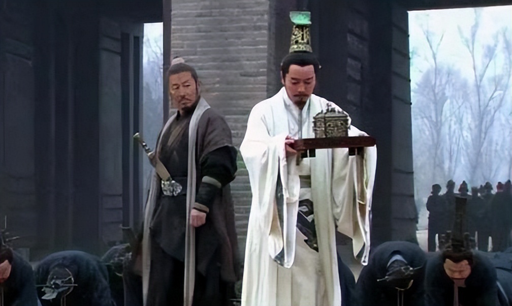 Why do you have to raise the white flag to surrender? How did it ...