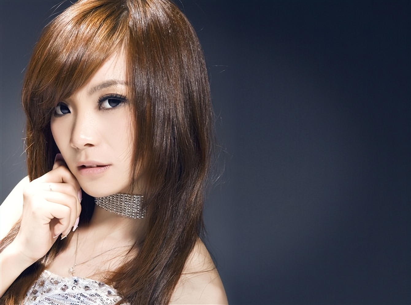 Mingyang Entertainment—Beauty Star—Xie Ronger - iMedia