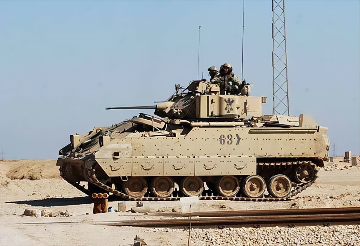U.S. Infantry Platoon Tactics (2) Mechanized Infantry and Stryker ...