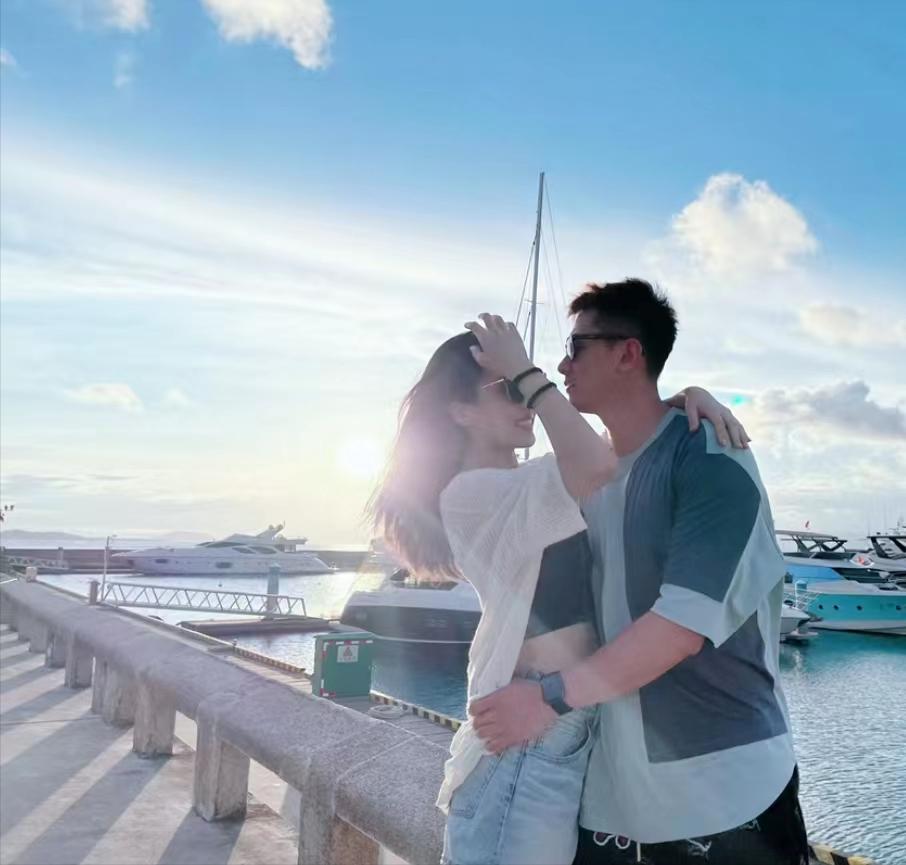 Zhao Jiwei and Wang Junrui live after marriage!The best man and ...