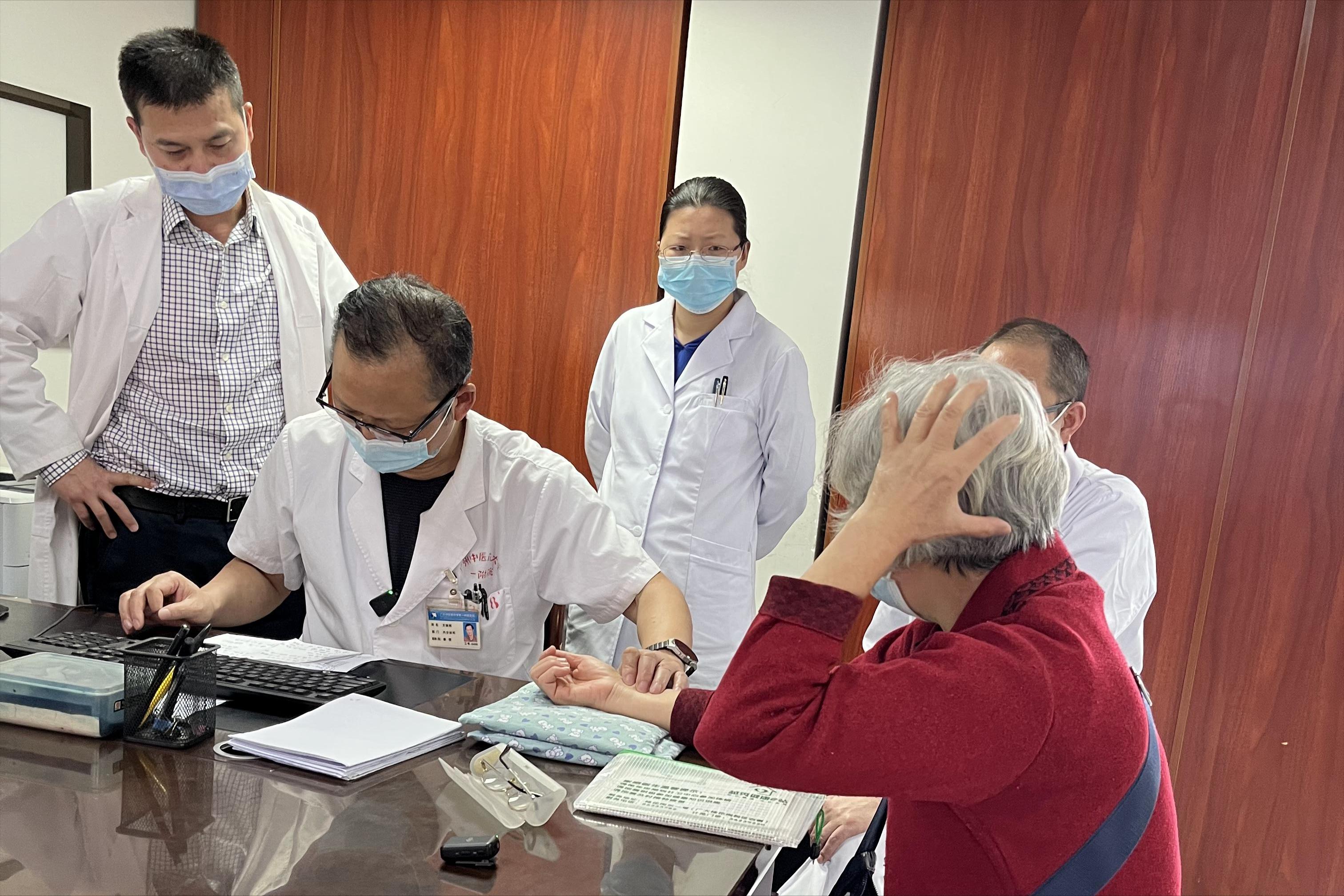 It is said that longterm insulin injections have side effects. Will it