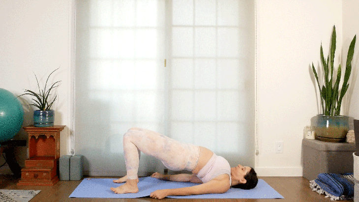 Adhere to these 7 bridge variations for 30 days, and your buttocks and ...