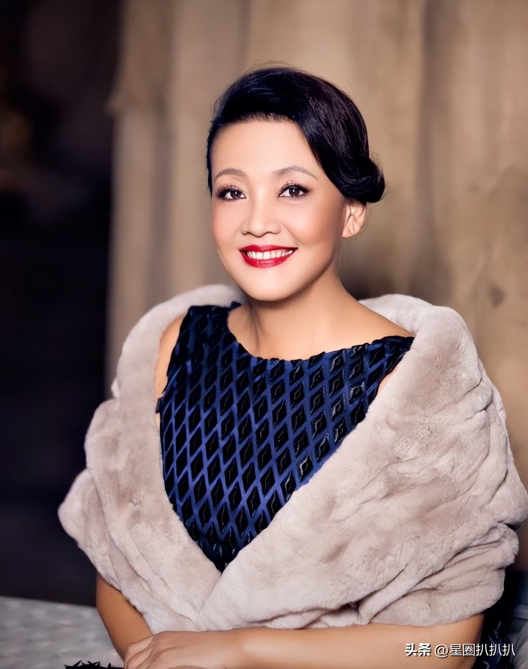 Zhang Lan, who has a life of catching horses, is an outandout