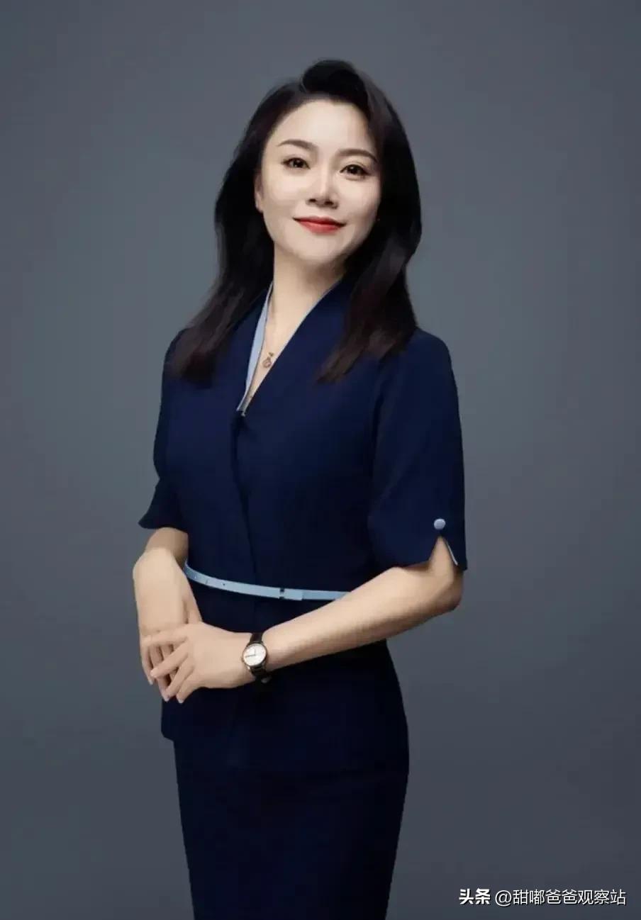 This CCTV host turned out to be a model - iNEWS