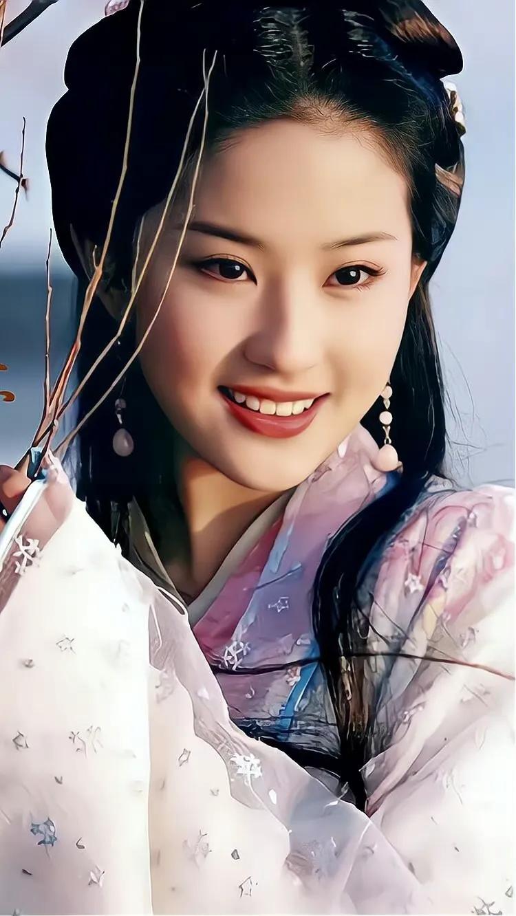 Tianlong Ba Bu, Wang Yuyan played by Liu Yifei, beautiful like a fairy ...