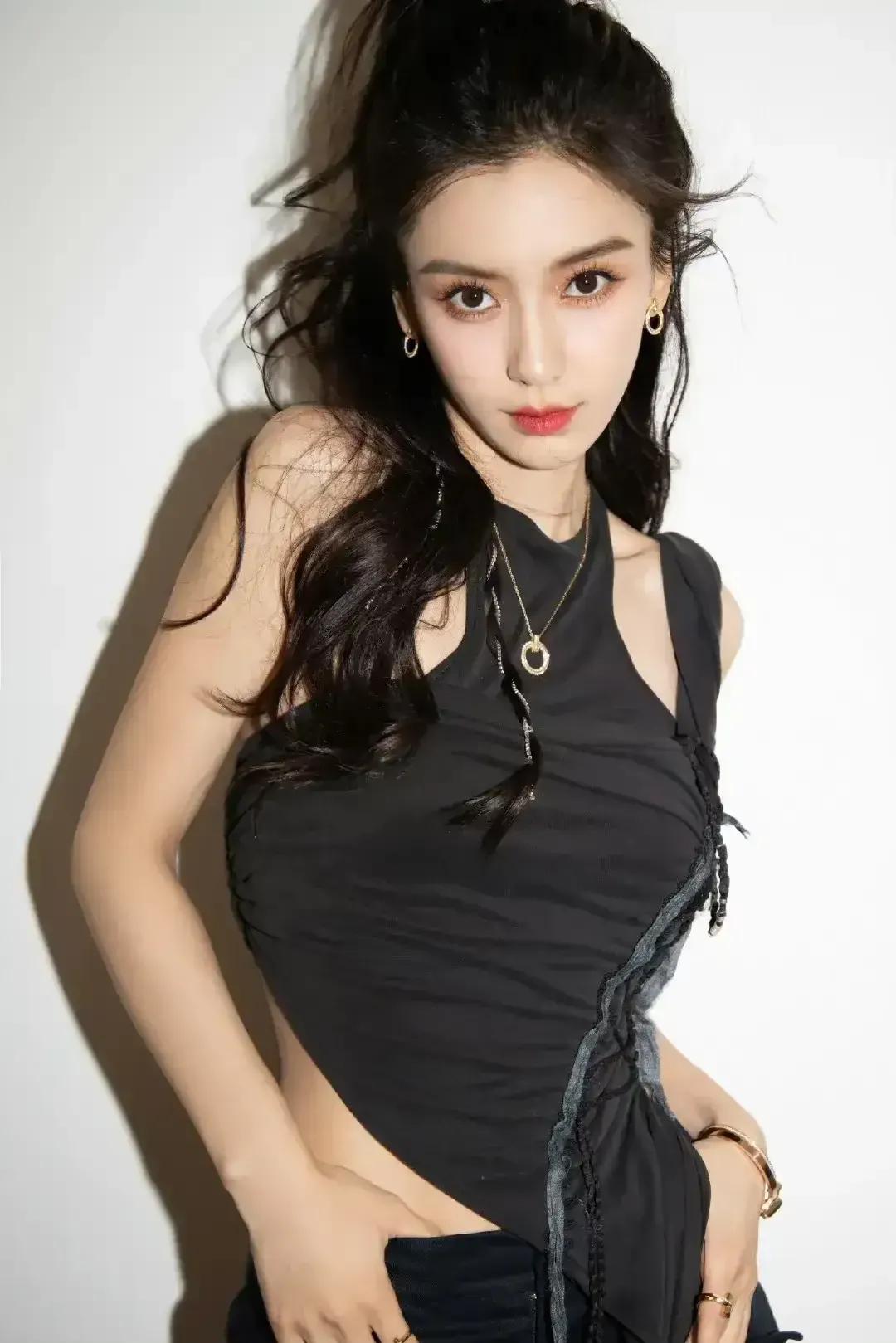 Beauty star picture Yang Ying 1164 - iNEWS