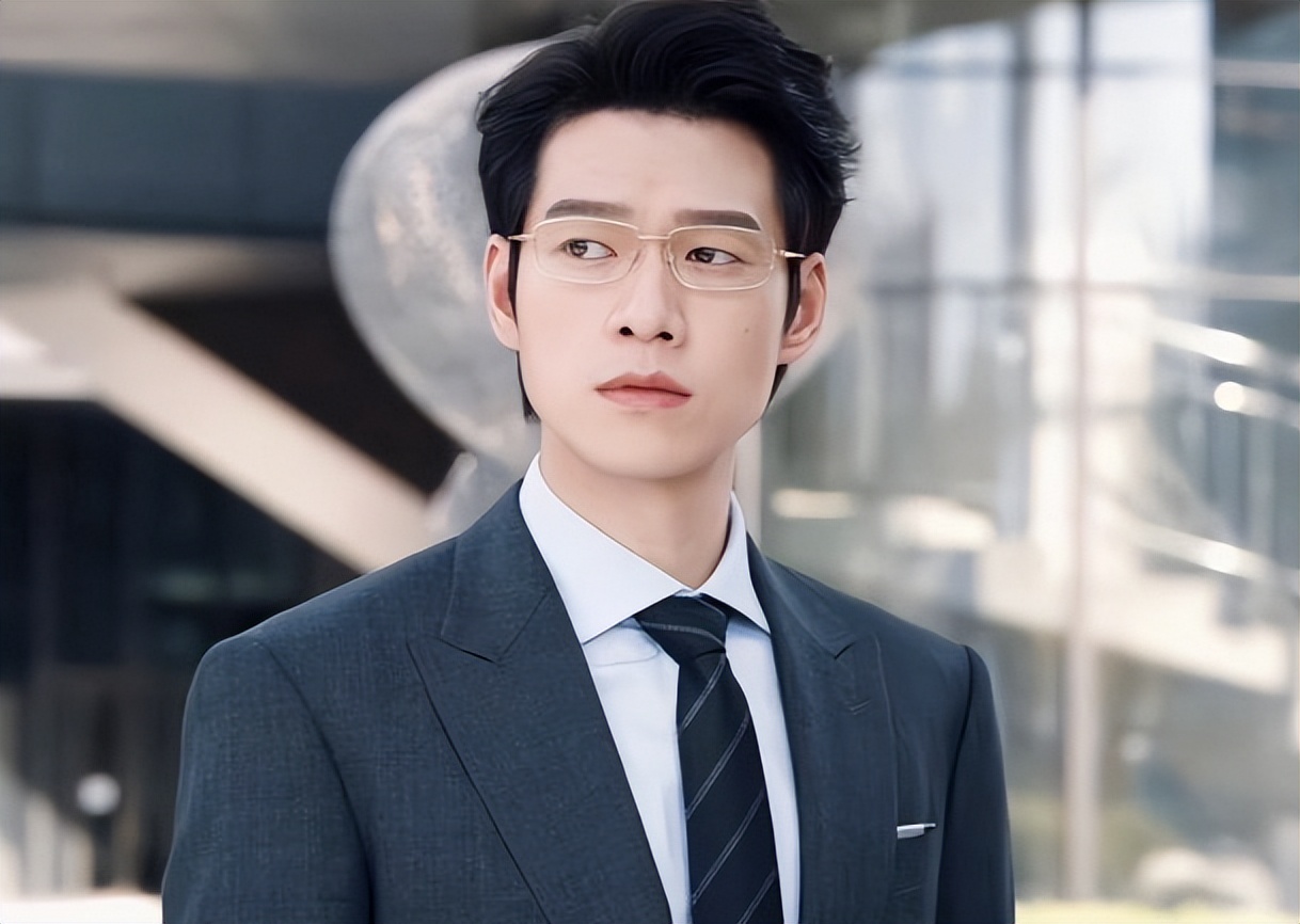Actor Luo Gang: Marry Hao Lei who is 23 years younger, accompany his ...