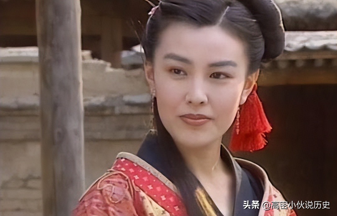 Tong Jiashi Kangxi was born at the age of 15 but was not and