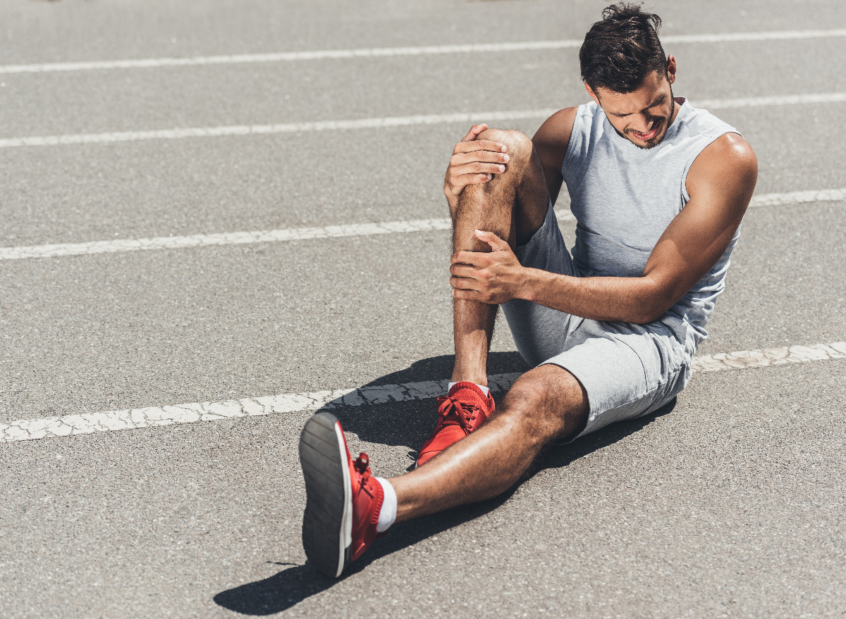 5 bad exercise habits affect the state of your legs, quickly check if