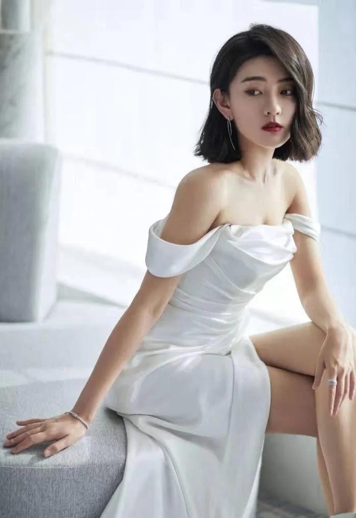 Beauty Xiaohua Liang Jie - iNEWS