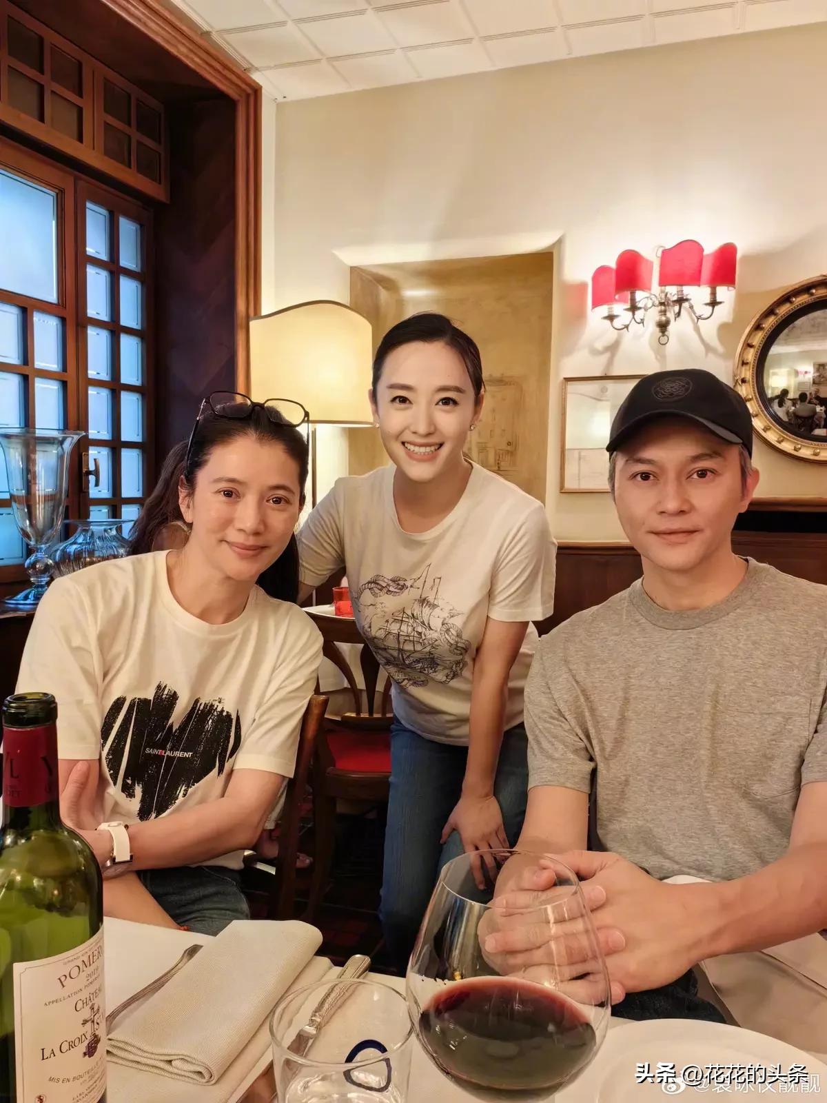 Julian Cheung and Anita Yuen traveled abroad with their husband and were  shocked to see Julian Cheung with white hair and beard so old - iNEWS