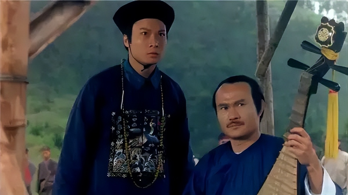 Lam Ching-ying: The three-foot red rope keeps demons away, and a stick ...