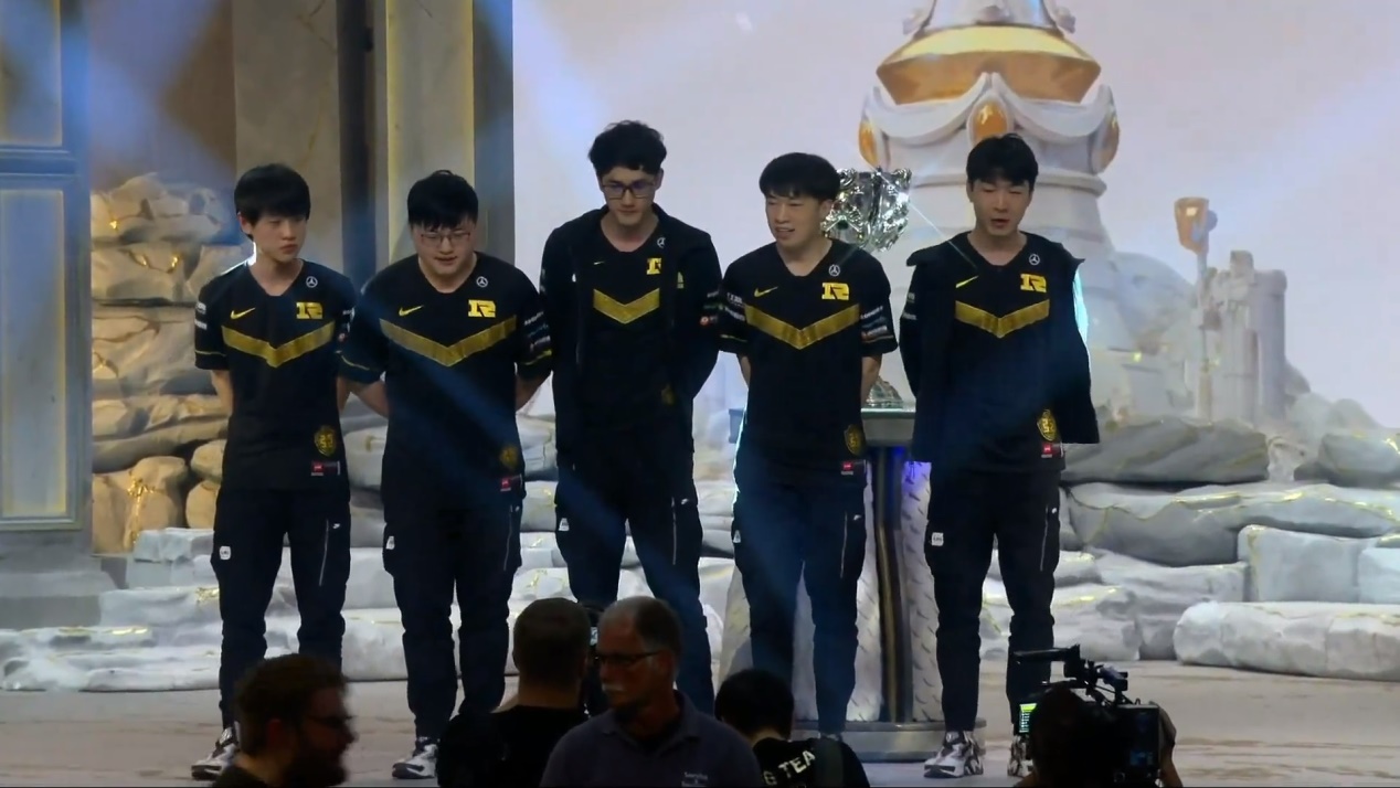 MLXG asks for 6 million salary, RNG pays 3 million!The result of the ...