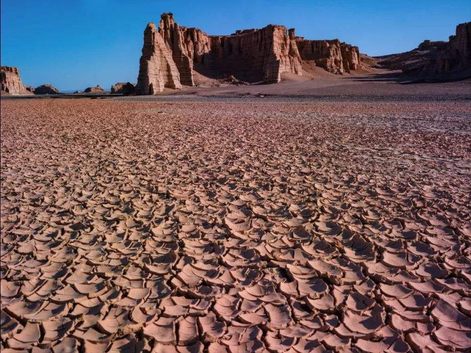 The two largest townships in China, each with the size of two European