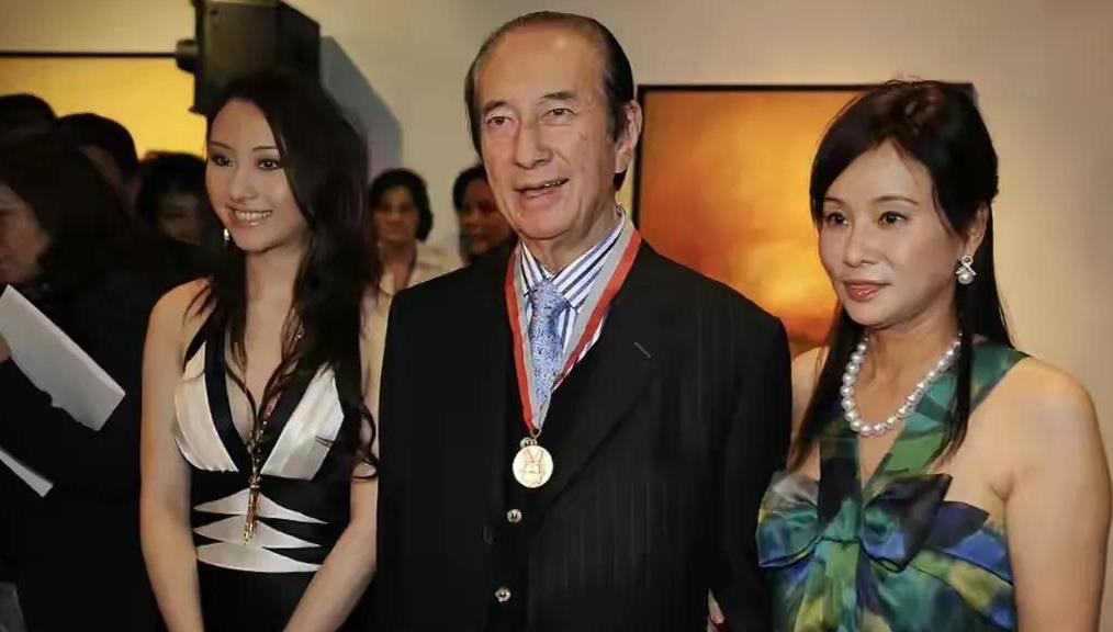 Hong Kong media revealed that Chen Wanzhen had a low profile when ...