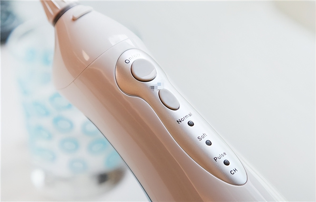 What are the hazards of dental flossers? Beware of the three major