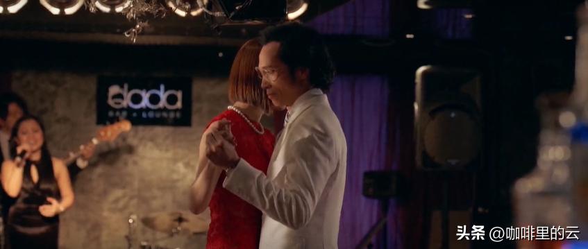 Both of them are the best, they have a good run-in, the world is under ...