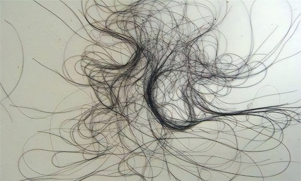 Put two "aspirin" when shampooing your hair for 1 month, what will