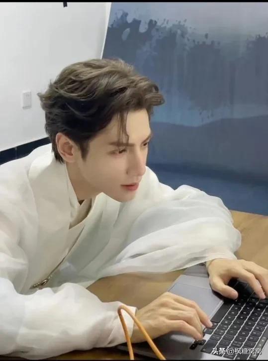 Little Yu Xianguan and Tantai Jin - iNEWS