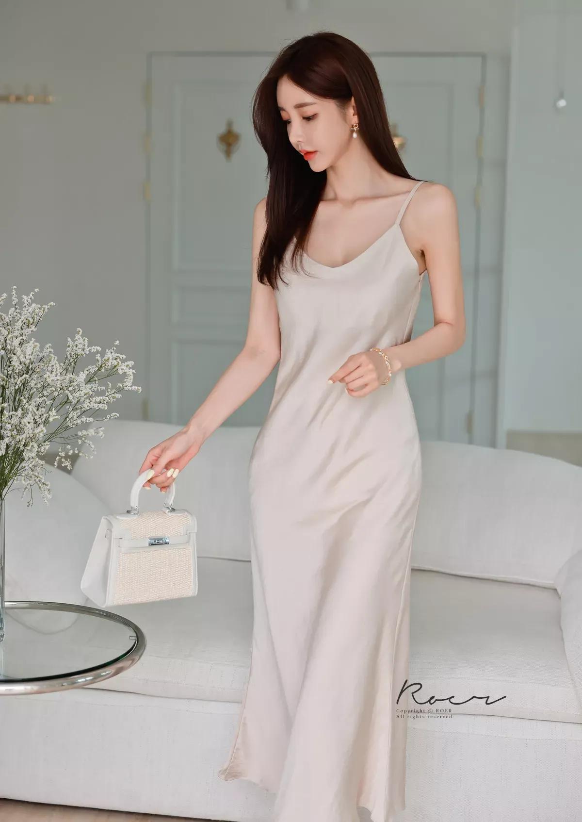 Well-known model: Sun Yunzhu's beautiful outfits - iNEWS